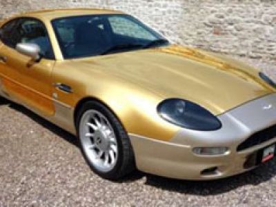 Aston Martin DB7 na ′′bogato′′